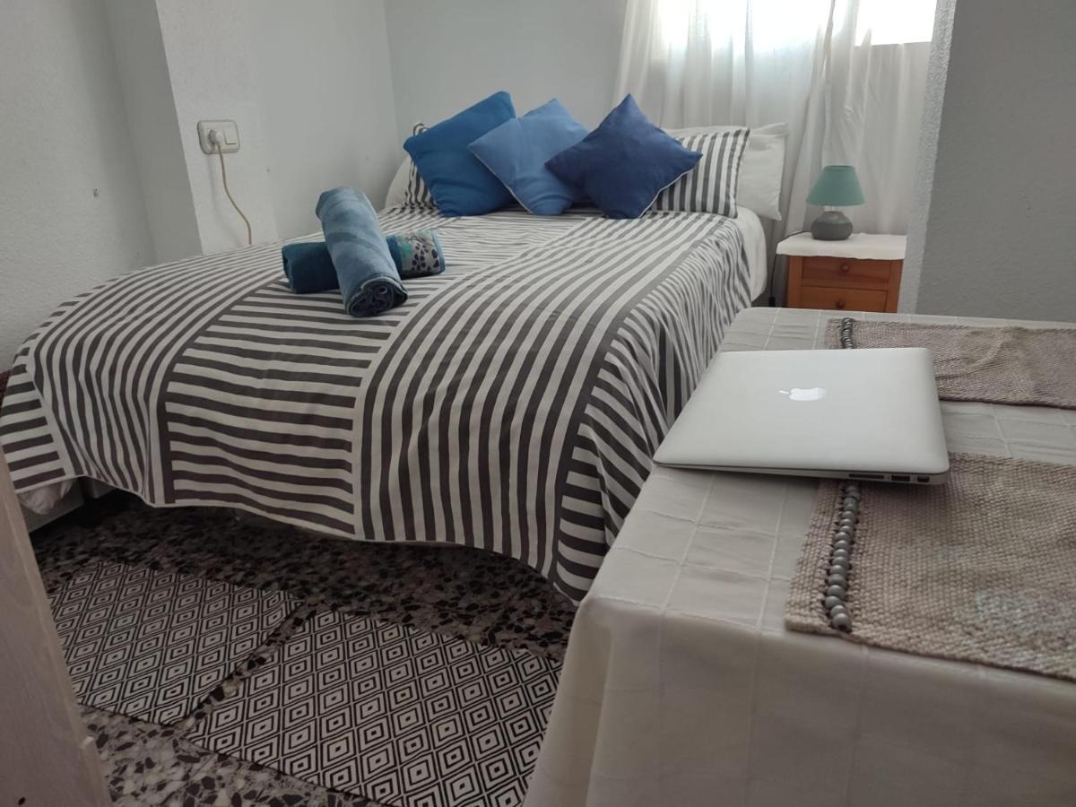 Room MOUNTAIN front beach - HABITACION en piso de playa ! Tavernes de la Valldigna Buitenkant foto
