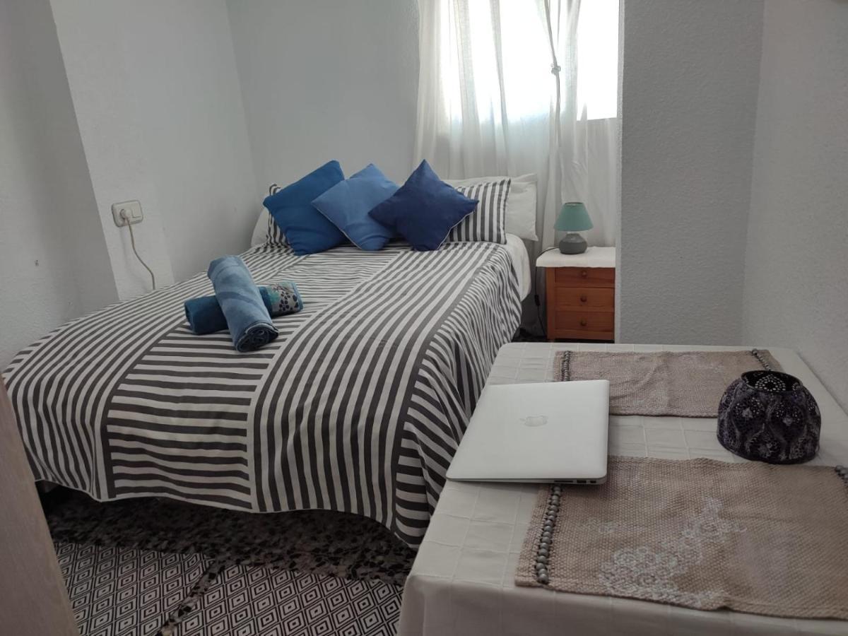 Room MOUNTAIN front beach - HABITACION en piso de playa ! Tavernes de la Valldigna Buitenkant foto
